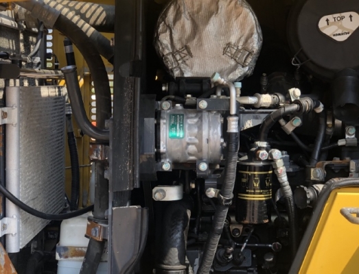 ขายรถตักล้อยาง KOMATSU WA150-6 ปี 2013 นำเข้าเองจากญี่ปุ่น สภาพสวยพร้อมใช้ มีVDOการทำงานครับ