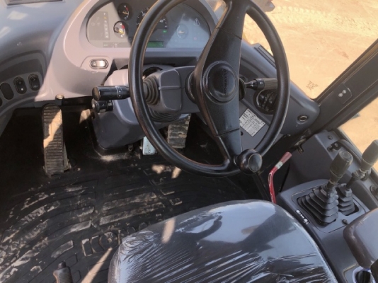 ขายรถตักล้อยาง KOMATSU WA150-6 ปี 2013 นำเข้าเองจากญี่ปุ่น สภาพสวยพร้อมใช้ มีVDOการทำงานครับ