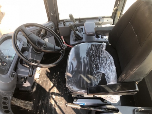 ขายรถตักล้อยาง KOMATSU WA150-6 ปี 2013 นำเข้าเองจากญี่ปุ่น สภาพสวยพร้อมใช้ มีVDOการทำงานครับ