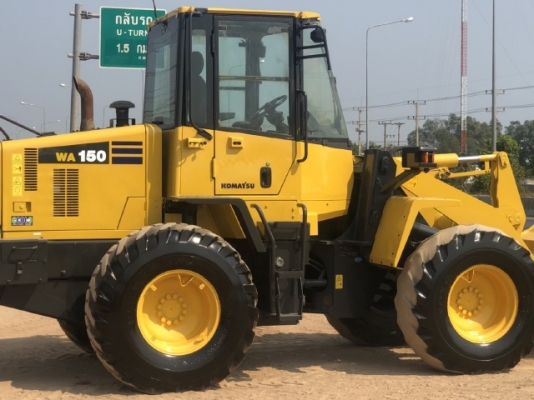 ขายรถตักล้อยาง KOMATSU WA150-6 ปี 2014 นำเข้าเองจากญี่ปุ่น สภาพสวยพร้อมใช้ มีVDOการทำงานครับ ขายรถตักล้อยาง KOMATSU WA150-6 ปี 2014 นำเข้าเองจากญี่ปุ่น สภาพสวยพร้อมใช้ มีVDOการทำงานครับ