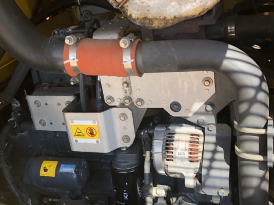 ขายรถตักล้อยาง KOMATSU WA200-6 ปี 2012 แขนยาวพิเศษ รถนอกนำเข้าจากญี่ปุ่น สภาพสวยพร้อมใช้ มีVDOการทำงานครับ