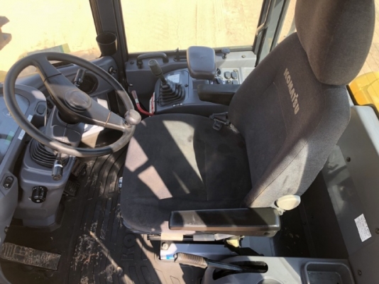 ขายรถตักล้อยาง KOMATSU WA200-6 ปี 2012 แขนยาวพิเศษ รถนอกนำเข้าจากญี่ปุ่น สภาพสวยพร้อมใช้ มีVDOการทำงานครับ