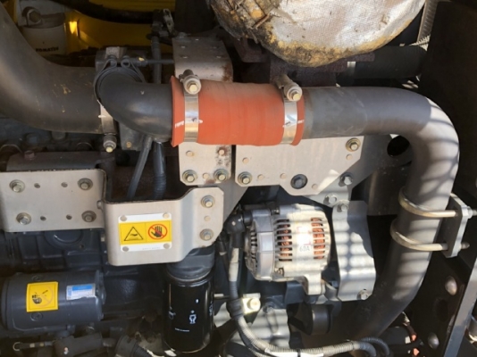 ขายรถตักล้อยาง KOMATSU WA200-6 ปี 2012 แขนยาวพิเศษ รถนอกนำเข้าจากญี่ปุ่น สภาพสวยพร้อมใช้ มีVDOการทำงานครับ