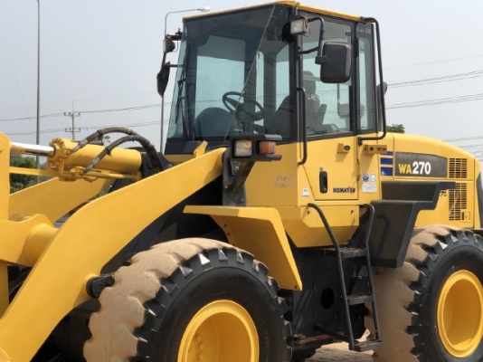 ขายรถตักล้อยาง KOMATSU WA270-5 นำเข้าเองจากญี่ปุ่น สภาพสวยพร้อมใช้งาน มีVDOการทำงานครับ