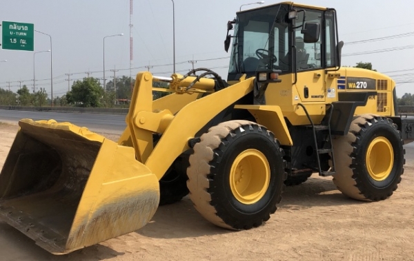 ขายรถตักล้อยาง KOMATSU WA270-5 นำเข้าเองจากญี่ปุ่น สภาพสวยพร้อมใช้งาน มีVDOการทำงานครับ