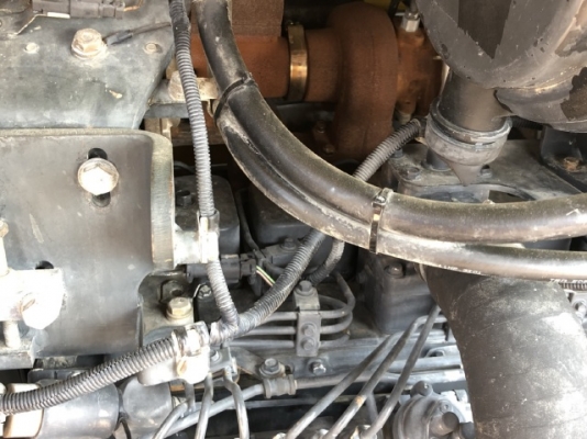 ขายรถตักล้อยาง KOMATSU WA270-5 นำเข้าเองจากญี่ปุ่น สภาพสวยพร้อมใช้งาน มีVDOการทำงานครับ