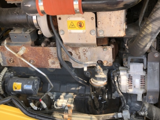 ขายรถตักล้อยาง KOMATSU WA270-5 นำเข้าเองจากญี่ปุ่น สภาพสวยพร้อมใช้งาน มีVDOการทำงานครับ