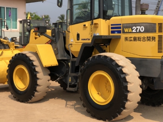 ขายรถตักล้อยาง KOMATSU WA270-5 นำเข้าเองจากญี่ปุ่น สภาพสวยพร้อมใช้งาน มีVDOการทำงานครับ