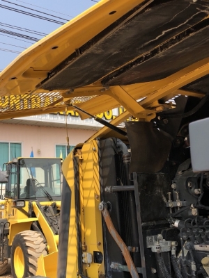 ขายรถตักล้อยาง KOMATSU WA270-5 นำเข้าเองจากญี่ปุ่น สภาพสวยพร้อมใช้งาน มีVDOการทำงานครับ