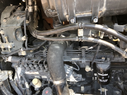 ขายรถตักล้อยาง KOMATSU WA270-5 นำเข้าเองจากญี่ปุ่น สภาพสวยพร้อมใช้งาน มีVDOการทำงานครับ