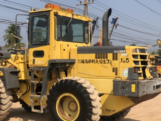 ขายรถตักล้อยาง KOMATSU WA300-3E นำเข้าเองจากญี่ปุ่น สภาพสวยพร้อมใช้งาน มีVDOการทำงานครับ