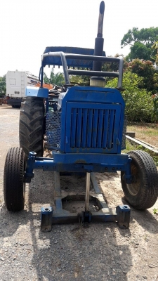 รถไถนา Ford 6610เพลาเดียว + ใบมีดตัดหญ้า+คานใบมีด รถพร้อมใช้