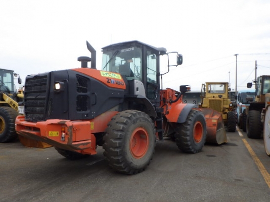 ขายรถตักล้อยาง HITACHI ZW180-5B นำเข้าเองจากญี่ปุ่น สภาพสวยพร้อมใช้ ถึงเร็วๆนี้ครับ ขายรถตักล้อยาง HITACHI ZW180-5B นำเข้าเองจากญี่ปุ่น สภาพสวยพร้อมใช้ ถึงเร็วๆนี้ครับ