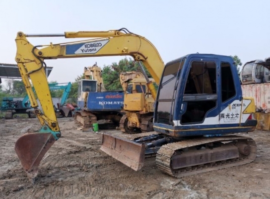 ขาย!! >>> Kobelco Sk60mark3 สภาพพร้อมลงงาน ไฟฟ้าครบๆ <<<  เบอร์ติดต่อ 098-7155789 086-4631102