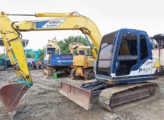 ขาย!! >>> Kobelco Sk60mark3 สภาพพร้อมลงงาน ไฟฟ้าครบๆ <<<  เบอร์ติดต่อ 098-7155789 086-4631102