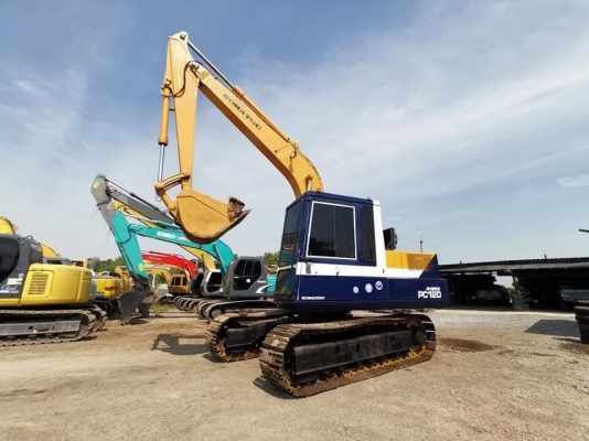 ขาย!! &gt;&gt;&gt; Komatsu Pc120 รุ่น 3 ช่วงล่างใหม่ สวยพร้อมใช้งาน &lt;&lt;&lt; เบอร์ติดต่อ 098-7155789 086-4631102
