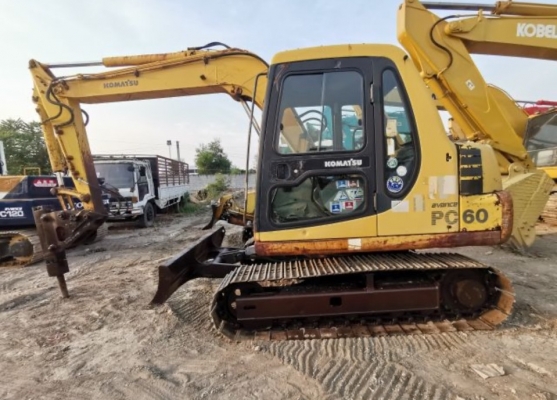 ขาย!! &gt;&gt;&gt; Komatsu Pc60 รุ่น 7 เก่านอก พร้อมหัวเจาะ &lt;&lt;&lt; เบอร์ติดต่อ 098-7155789 086-4631102