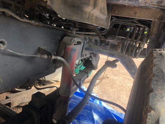 ขายซาก10ล้อหัวลาก240แรงนางฟ้าแท้    เครื่องพัง ไม่ครบ