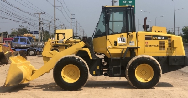 ขายรถตักล้อยาง KOMATSU WA100-5 แขนยาวพิเศษ นำเข้าเองจากญี่ปุ่น สภาพสวยพร้อมใช้งาน มีVDOการทำงานครับ