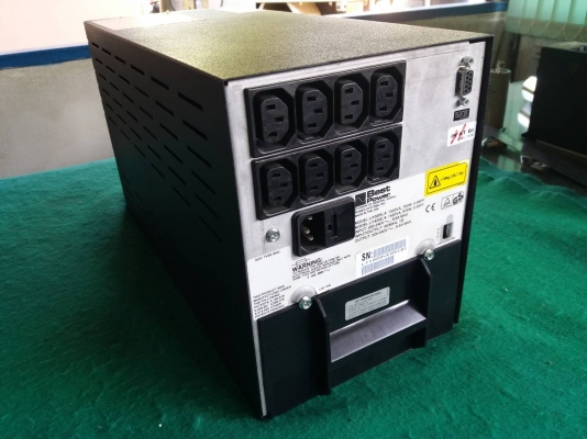 เครื่องสำรองไฟ ยี่ห้อ Best Power made in USA ขนาด 1020VA 700W ใช้แบตเตอรี่ขนาด 7-9A จำนวน 3 ลูก มีสายไฟเข้าให้ 1 เส้น และสายไฟออกให้ 1 เส้นค่ะ