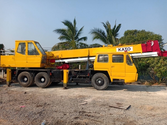 ขายรถเครน 16 ตันคาโต้