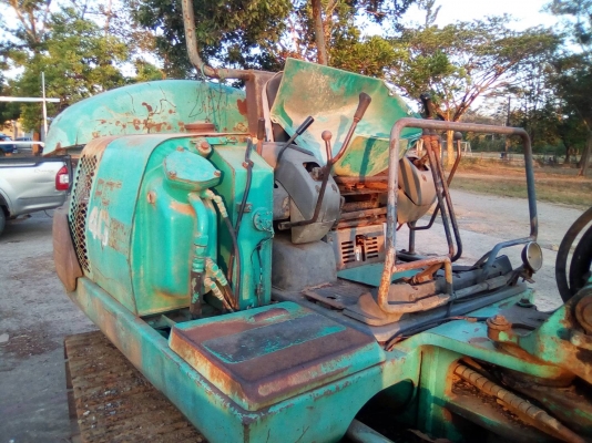 ขาย KOMATSU PC40-7 มีระบบหัวกระแทก พร้อมใช้งาน