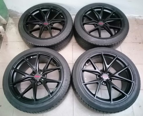 ล้อลาย Niche ขอบ18 พร้อมยาง Dunlop 225 45 18 ปี19 ราคาไม่แพง