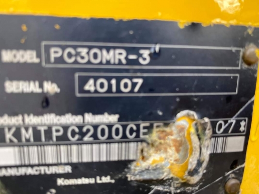 Komatsu PC30MR-3รุนใหม่ล่าสุด ใช้งาน 6000ช.ม อกสารอินวอยซ์