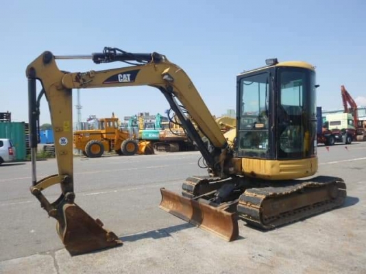 มาใหม่ CATERPILLAR 304CCR. เก่านอกแท้  สวย  เครื่องปั๊มแห้ง...โทร 089-3818694 จ๊อย