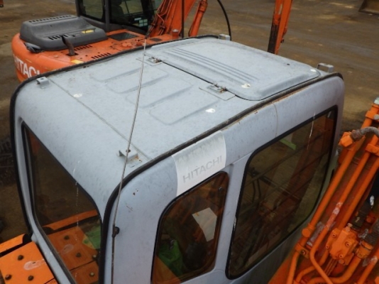 มาใหม่จ้า..HITACHI EX120-5. เก่านอกแท้  เดิมๆๆ  สภาพสวย  เครื่องปั๊มแห้ง...ใช้งานมาน้อย...โทร 089-3818694 จ๊อย