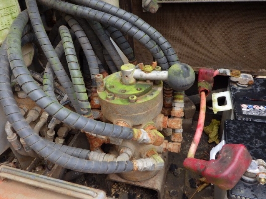 มาใหม่จ้า..HITACHI EX120-5. เก่านอกแท้  เดิมๆๆ  สภาพสวย  เครื่องปั๊มแห้ง...ใช้งานมาน้อย...โทร 089-3818694 จ๊อย