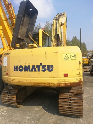 มาใหม่จ้า..KOMATSU PC120-8. เก่านอกแท้  สภาพสวย แทรค80  ใช้งานมาน้อย โทร 089-3818694จ๊อย