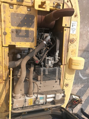 มาใหม่จ้า..KOMATSU PC120-8. เก่านอกแท้  สภาพสวย แทรค80  ใช้งานมาน้อย โทร 089-3818694จ๊อย