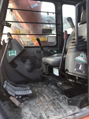 HITACHI. 75US. ราคา490,000 สนใจโทร081-989-1989หรั่งครับ HITACHI. 75US. ราคา490,000 สนใจโทร081-989-1989หรั่งครับ