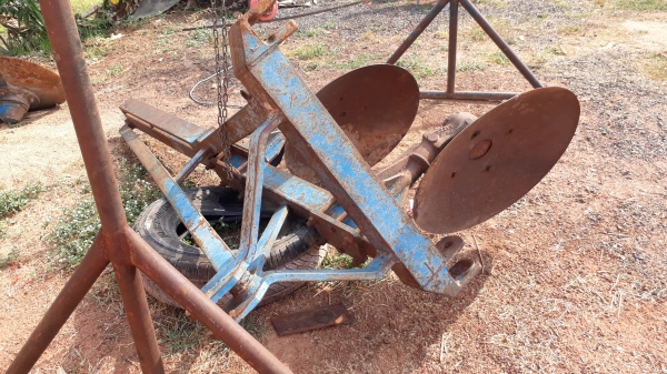 ขายตามสภาพ ผาน 3 รถไถฟอร์ด