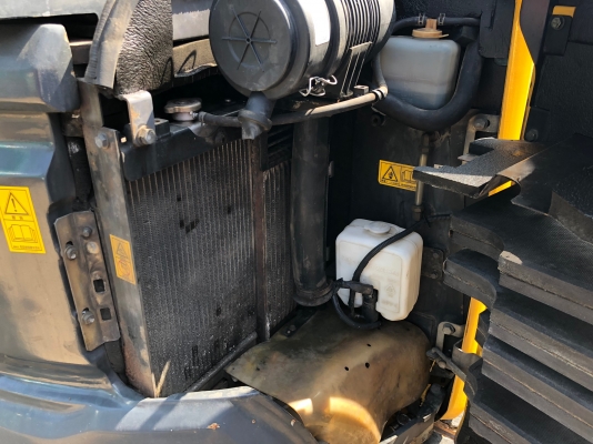 ขายรถขุดนำเข้า โคมัสสุ Komatsu PC27MR-2 ตู้เก๋งยกหัวเก๋งได้ เรานำเข้าเองจากญี่ปุ่น รถสวยพร้อมใช้งาน โทร 081-8581834