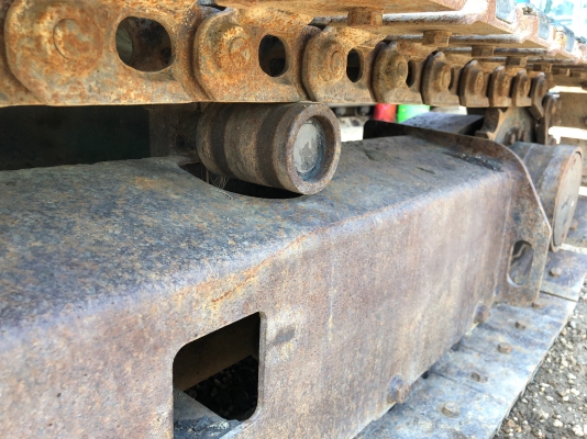 ขายรถขุดนำเข้า โคมัสสุ Komatsu PC27MR-2 ตู้เก๋งยกหัวเก๋งได้ เรานำเข้าเองจากญี่ปุ่น รถสวยพร้อมใช้งาน โทร 081-8581834