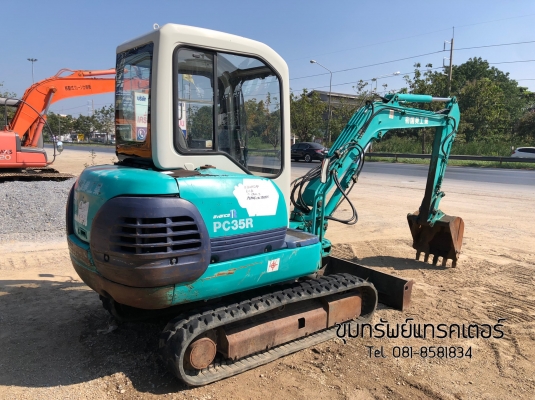ขายรถแบคโฮ Komatsu PC35R-8 ตู้เก๋ง รุ่นใหม่ระบบดี รถสวยพร้อมใช้ มีไลน์ โทร 081-8581834 แบงค์