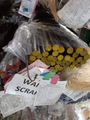 ขายเหล็กเพลาคละไซ มือ1