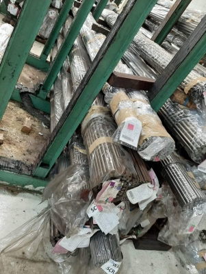 ขายเหล็กเพลาคละไซ มือ1