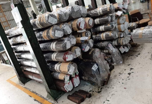 ขายเหล็กเพลาคละไซ มือ1