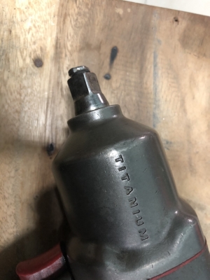บล็อกลม ingersoll rand 1/2 นิ้ว (4 หุน)