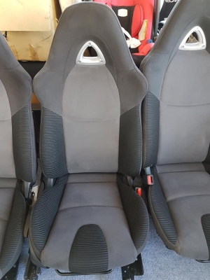 ขายเบาะสปอต์ RX8 กำมะยี่อาคันเทร่า ปรับมือ สภาพนางฟ้า ขายเบาะสปอต์ RX8 กำมะยี่อาคันเทร่า ปรับมือ สภาพนางฟ้า