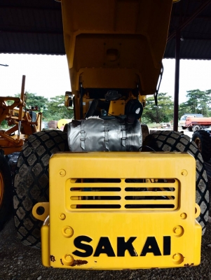 ขาย 1,850,000 รถบดสั่นสะเทือน SAKAI SV 520 DFเล่มทะเบียน 2 เพลา 2 เปลือก ทำงาน 1,400 ชม.รถสวยเหมือนใหม่ รถอยู่ ภาคกลาง 090-772-3710 090-772-3708