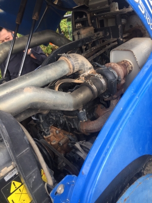 ขายรถไถ FORD TD5100