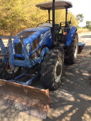 ขายรถไถ FORD TD5100