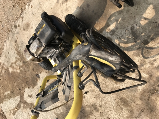 ขายปั้มน้ำแรงดันสูงติดเครื่องยนต์ เก่าญี่ปุ่น อุปกรณ์พร้อมใช้งาน