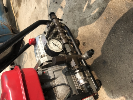 ขายปั้มน้ำแรงดันสูงติดเครื่องยนต์ เก่าญี่ปุ่น อุปกรณ์พร้อมใช้งาน