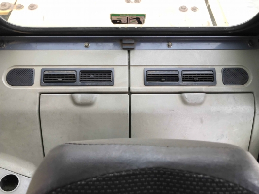 รถขุด KOMATSU รุ่น PC210-6E รถนำเข้าจากญี่ปุ่น ราคาไม่แพงครับ