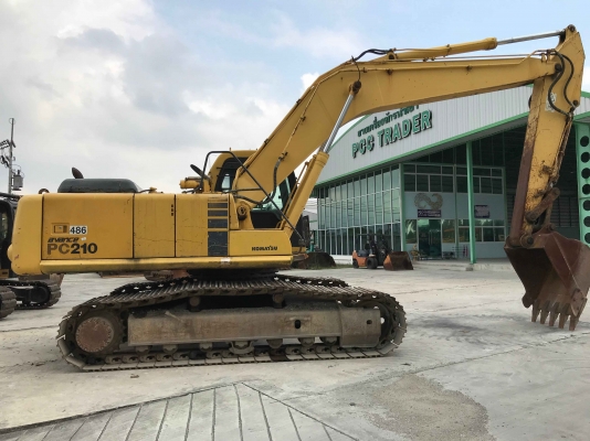 รถขุด KOMATSU รุ่น PC210-6E รถนำเข้าจากญี่ปุ่น ราคาไม่แพงครับ